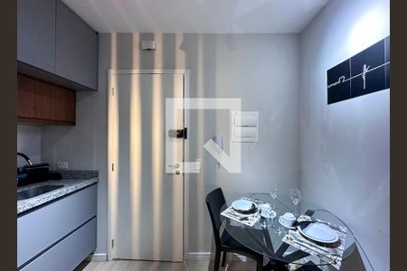 Cozinha de kitnet/studio à venda com 1 quarto, 20m² em Campo Belo, São Paulo