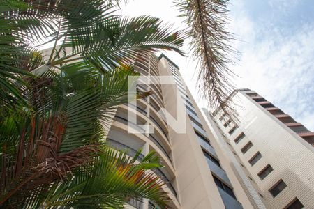 Apartamento à venda com 54m², 2 quartos e 1 vaga Apartamento à venda com 54m², 2 quartos e 1 vagaFachada