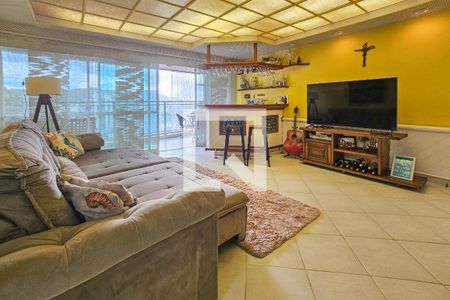 Sala de apartamento para alugar com 3 quartos, 170m² em Centro, Guarujá