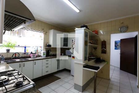 Casa à venda com 308m², 3 quartos e 4 vagas Casa à venda com 308m², 3 quartos e 4 vagasCozinha