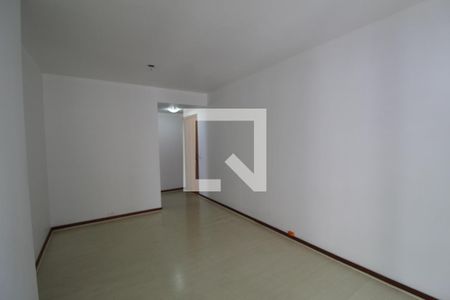 Sala de apartamento para alugar com 2 quartos, 82m² em Jacarepaguá, Rio de Janeiro