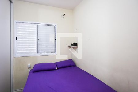 quarto 1 de apartamento para alugar com 2 quartos, 51m² em Jardim Irapua, Taboão da Serra