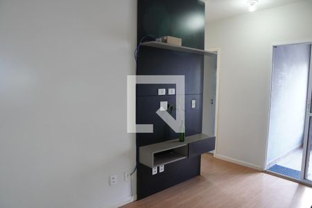 Sala de apartamento para alugar com 2 quartos, 54m² em Jardim Irapua, Taboão da Serra