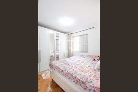 Quarto 1 de apartamento à venda com 3 quartos, 60m² em Iapi, Osasco