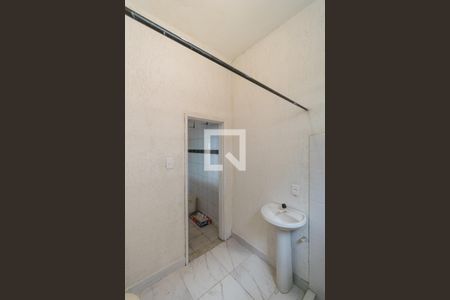 Apartamento para alugar com 40m², 2 quartos e sem vaga Apartamento para alugar com 40m², 2 quartos e sem vagaBanheiro