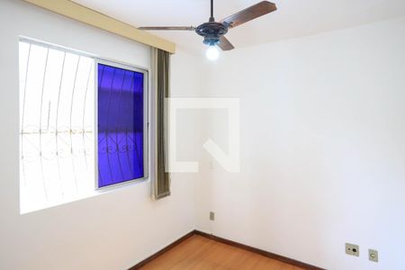 Quarto de apartamento para alugar com 3 quartos, 76m² em União, Belo Horizonte