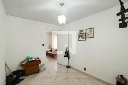 Quarto 1 de casa para alugar com 4 quartos, 160m² em Chora Menino, São Paulo