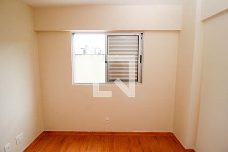 Quarto 1 de apartamento para alugar com 3 quartos, 150m² em Cinquentenario, Belo Horizonte