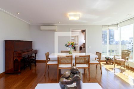 Sala de apartamento à venda com 3 quartos, 236m² em Campo Belo, São Paulo