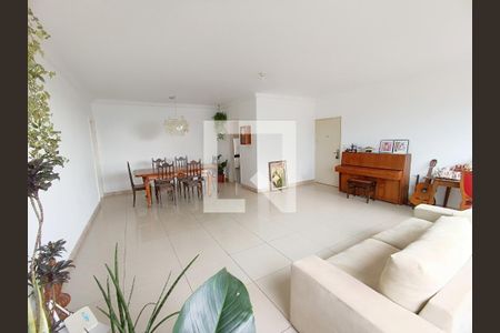 Apartamento à venda com 4 quartos, 156m² em Jaraguá, Belo Horizonte