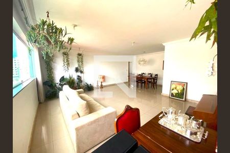 Apartamento à venda com 4 quartos, 156m² em Jaraguá, Belo Horizonte