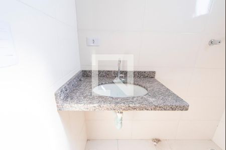 Banheiro  de apartamento à venda com 2 quartos, 94m² em Vila Homero Thon, Santo André