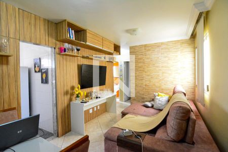 Sala de apartamento à venda com 3 quartos, 56m² em João Pinheiro, Belo Horizonte