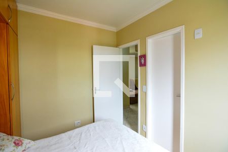 Suíte 1 de apartamento à venda com 3 quartos, 56m² em João Pinheiro, Belo Horizonte