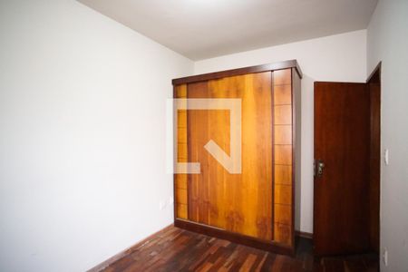 Quarto 2 de casa à venda com 2 quartos, 62m² em Santa Amélia, Belo Horizonte