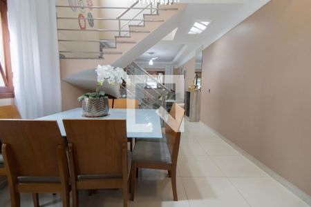 Sala de casa à venda com 3 quartos, 170m² em Jardim Santa Bárbara, Guarulhos