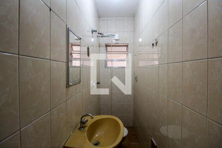 Banheiro de casa para alugar com 1 quarto, 80m² em Parque São Lucas, São Paulo