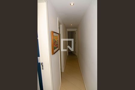 Corredor de apartamento à venda com 3 quartos, 125m² em Gávea, Rio de Janeiro