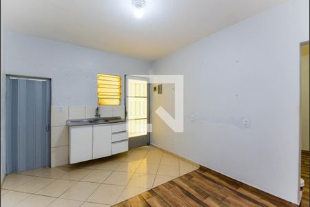 Sala/Cozinha de casa para alugar com 1 quarto, 32m² em Jardim Eusonia, Guarulhos