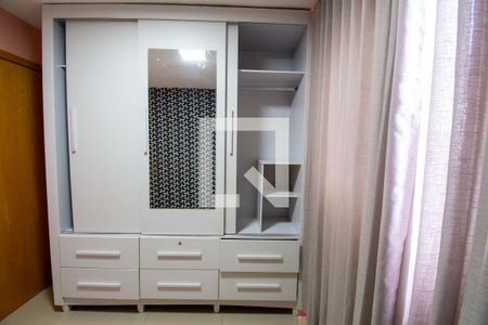 Quarto 1 de apartamento para alugar com 2 quartos, 58m² em Qi 20, Brasília