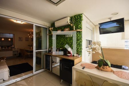 Varanda de apartamento à venda com 3 quartos, 87m² em Vila Suzana, São Paulo