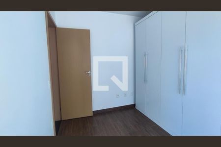 Quarto 1 de apartamento à venda com 2 quartos, 40m² em Cabral, Contagem