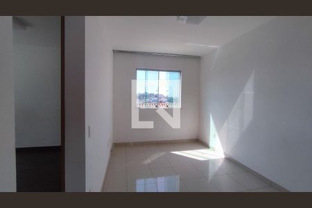 Sala de apartamento para alugar com 2 quartos, 40m² em Cabral, Contagem