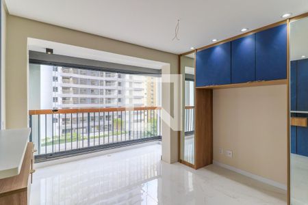 Sala/Quarto de kitnet/studio à venda com 1 quarto, 26m² em Brooklin, São Paulo