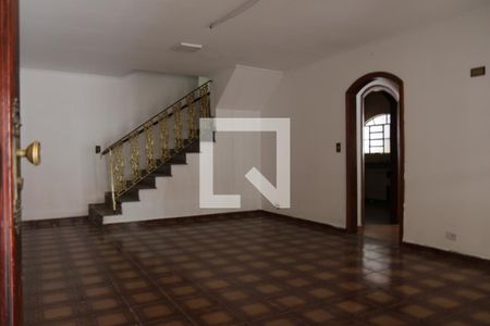 Casa para alugar com 250m², 3 quartos e 2 vagasSala 