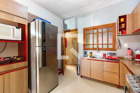 Cozinha de casa à venda com 4 quartos, 95m² em Mathias Velho, Canoas