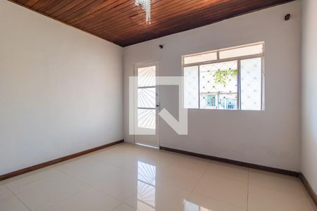 Sala de casa à venda com 3 quartos, 95m² em Vila Nova, Porto Alegre