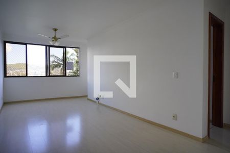 Sala de apartamento à venda com 2 quartos, 100m² em Petrópolis, Porto Alegre