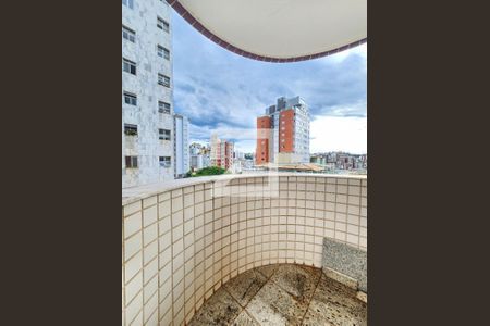 Varanda da Suíte 1 de apartamento à venda com 4 quartos, 140m² em Buritis, Belo Horizonte