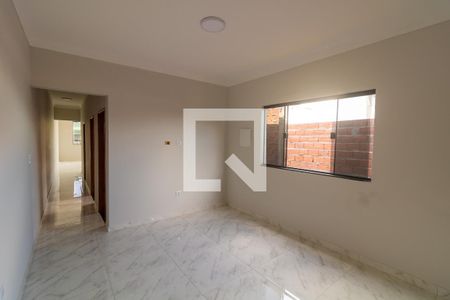 Sala de casa para alugar com 2 quartos, 70m² em Vila Virginia, Itaquaquecetuba