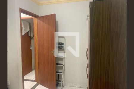 Quarto 2 de casa para alugar com 2 quartos, 60m² em Jardim Laguna, Contagem