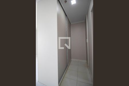 Quarto de apartamento para alugar com 1 quarto, 40m² em Jardim Goiás, Goiânia