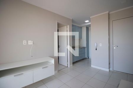 Sala de apartamento para alugar com 1 quarto, 40m² em Jardim Goiás, Goiânia