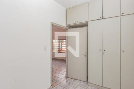Quarto 2 de casa à venda com 3 quartos, 380m² em São João Climaco, São Paulo