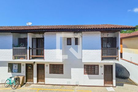 Vista  de casa de condomínio para alugar com 2 quartos, 68m² em Jardim Las Palmas, Guarujá