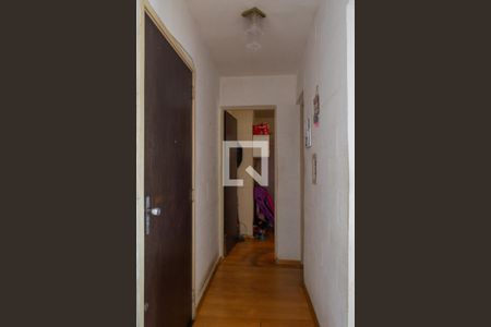 Corredor  de apartamento para alugar com 1 quarto, 52m² em Partenon, Porto Alegre
