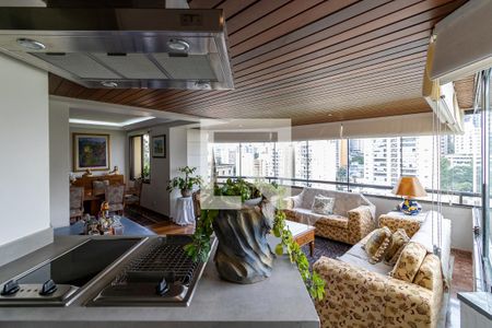 Cozinha  de apartamento à venda com 4 quartos, 700m² em Jardim Ampliacao, São Paulo