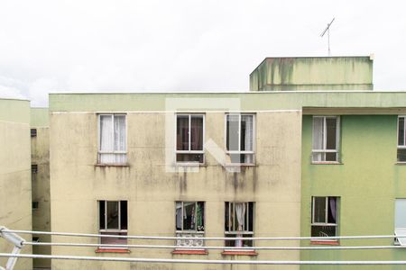 Vista do Quarto 1 de apartamento para alugar com 2 quartos, 55m² em Novo Mundo, Curitiba