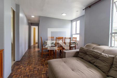 Sala de apartamento para alugar com 2 quartos, 55m² em Novo Mundo, Curitiba