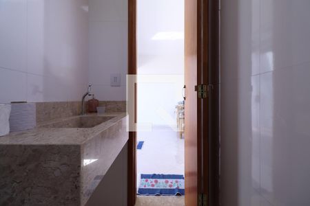 Lavabo de apartamento à venda com 3 quartos, 140m² em Santa Teresinha, Santo André