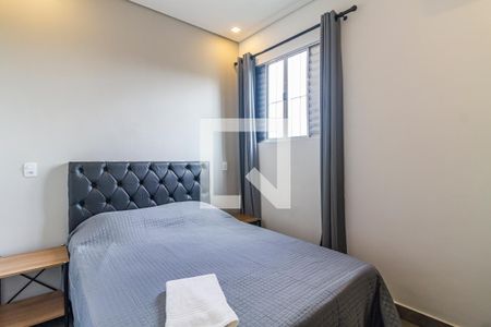 Quarto 1 de apartamento para alugar com 2 quartos, 60m² em Jardim das Bandeiras, São Paulo