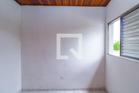 Quarto 2 de casa para alugar com 2 quartos, 70m² em Vila Primavera, São Paulo