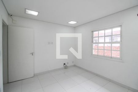 Quarto 1 de casa para alugar com 2 quartos, 100m² em Vila Olímpia, São Paulo