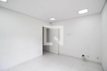 Quarto 1 de casa para alugar com 2 quartos, 100m² em Vila Olímpia, São Paulo