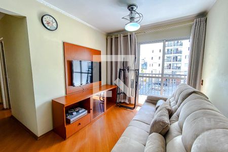 Sala de apartamento para alugar com 3 quartos, 70m² em Jardim Botucatu, São Paulo