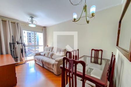 Sala de apartamento para alugar com 3 quartos, 70m² em Jardim Botucatu, São Paulo